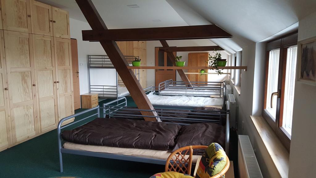 Penzion Eqilon Hotel Mělník Eksteriør billede