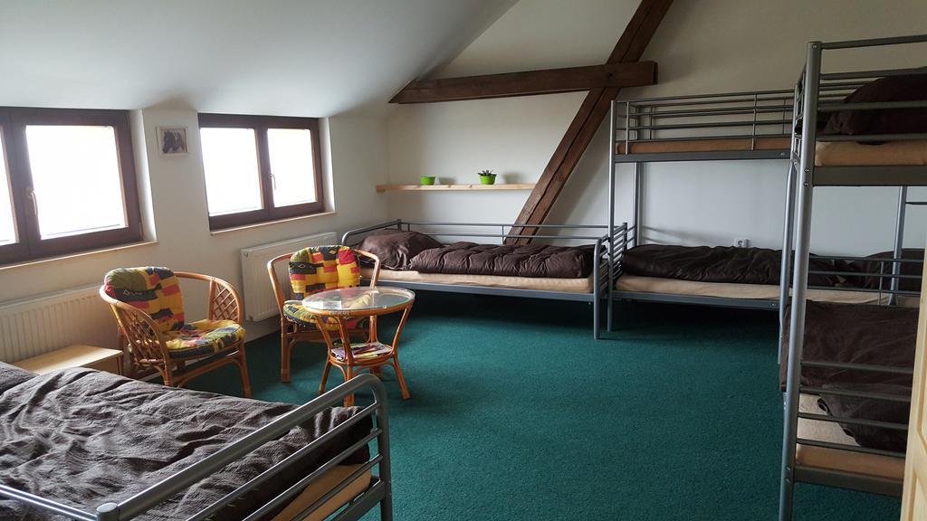 Penzion Eqilon Hotel Mělník Eksteriør billede