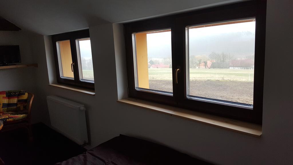 Penzion Eqilon Hotel Mělník Eksteriør billede
